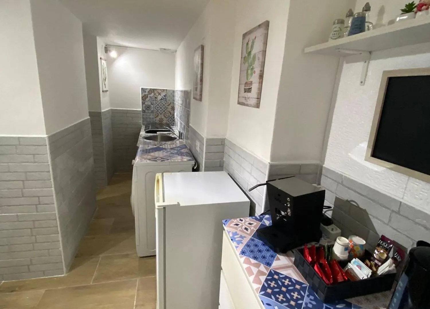 Little House Apartment Palermo 0*,